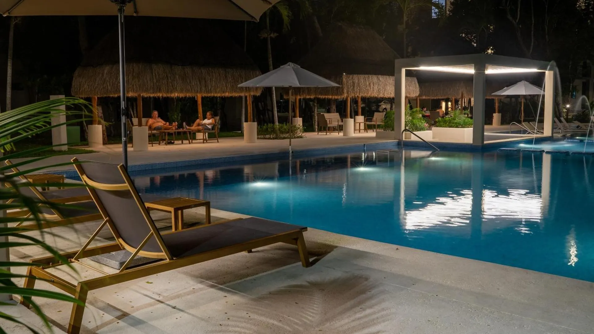 Casa Yellowstone - Hidden Jungle Puerto Morelos Apartment
